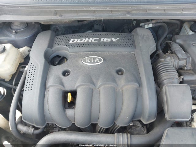 46164423 :رقم المزاد ، KNAFG525577094984 vin ، 2007 Kia Rondo Lx مزاد بيع