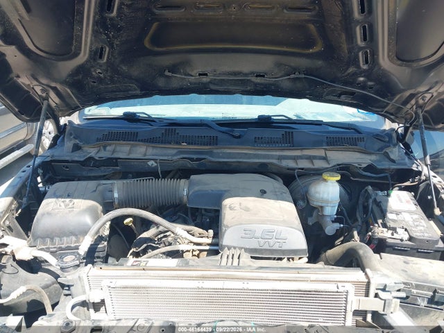 46164439 :رقم المزاد ، 1C6RR6FGXKS733580 vin ، 2019 Ram 1500 Classic Tradesman  4x2 6'4 Box مزاد بيع