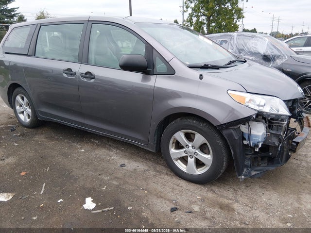 2014 Toyota Sienna L V6 7 Passenger მანქანა იყიდება აუქციონზე, vin: 5TDZK3DC3ES524769, აუქციონის ნომერი: 46164448