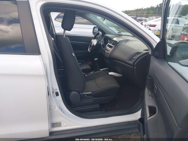 Продажа на аукционе авто 2013 Mitsubishi Outlander Sport Es, vin: 4A4AP3AU8DE014359, номер лота: 46164453