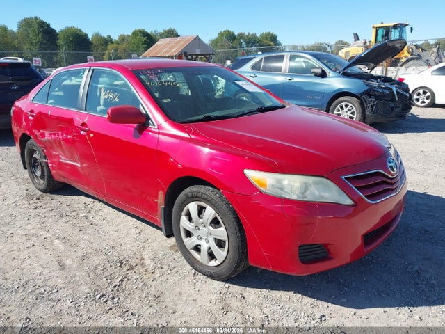 2010 Toyota Camry Le მანქანა იყიდება აუქციონზე, vin: 4T1BF3EK7AU072273, აუქციონის ნომერი: 46164456
