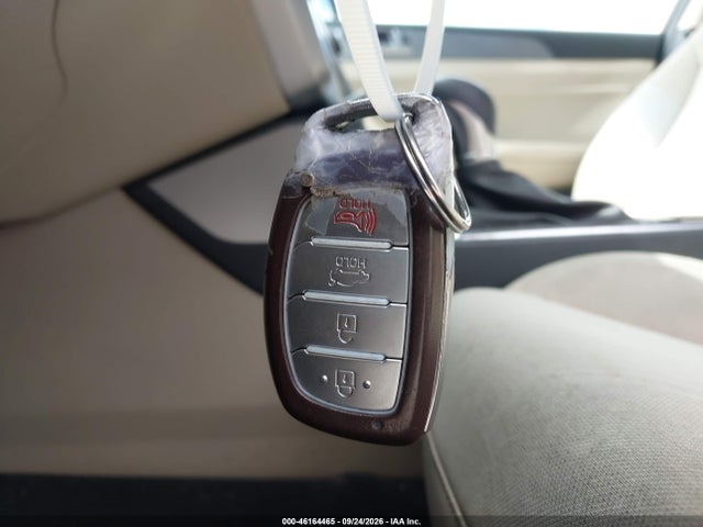 Продаж на аукціоні авто 2017 Hyundai Sonata Hybrid Se, vin: KMHE24L17HA059222, номер лоту: 46164465