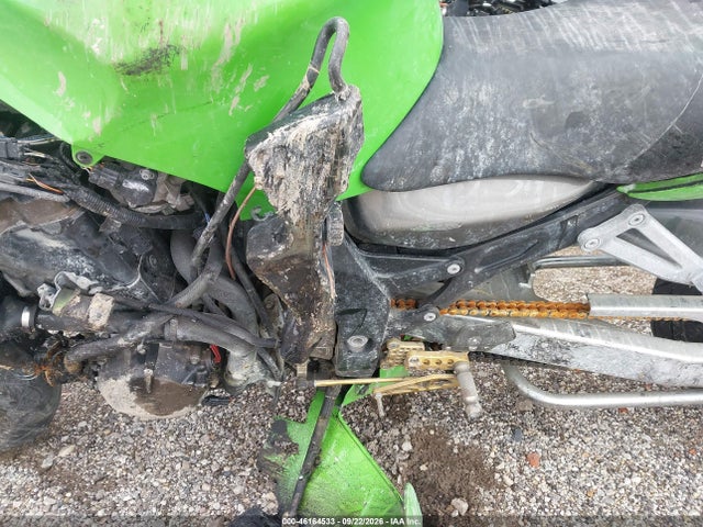 46164533 :رقم المزاد ، JKAZX9B153A008861 vin ، 2003 Kawasaki Zx1200 B مزاد بيع