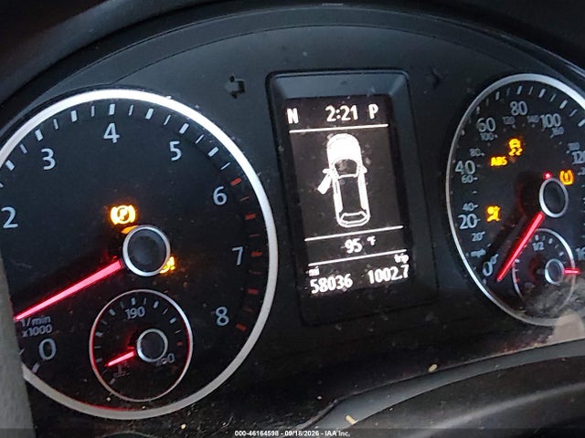2015 Volkswagen Tiguan S მანქანა იყიდება აუქციონზე, vin: WVGAV7AX0FW607382, აუქციონის ნომერი: 46164598