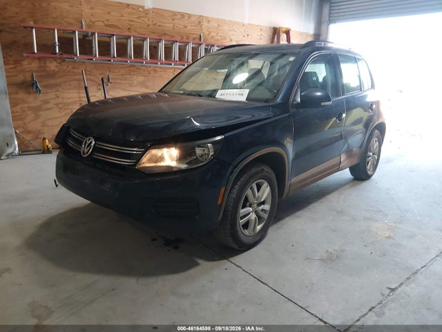 2015 Volkswagen Tiguan S მანქანა იყიდება აუქციონზე, vin: WVGAV7AX0FW607382, აუქციონის ნომერი: 46164598