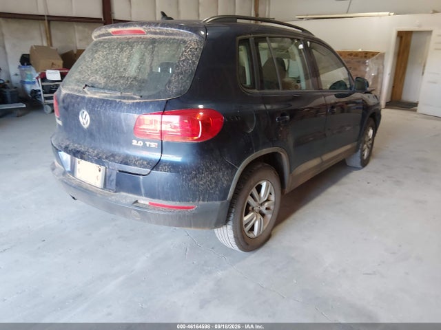 2015 Volkswagen Tiguan S მანქანა იყიდება აუქციონზე, vin: WVGAV7AX0FW607382, აუქციონის ნომერი: 46164598