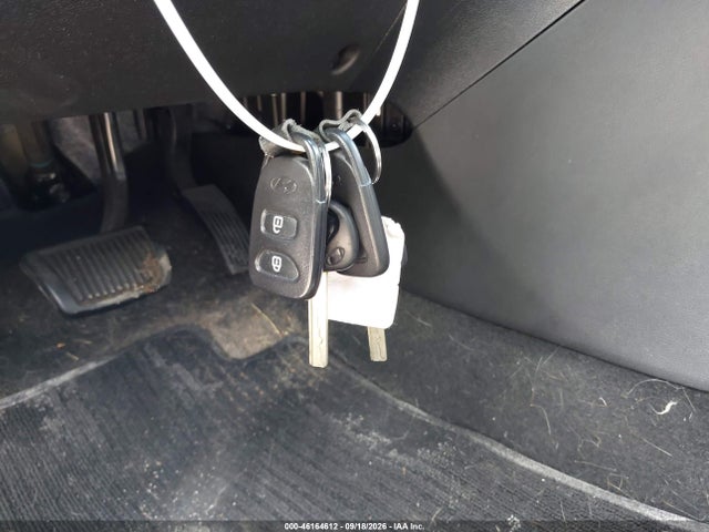 2013 Hyundai Accent Gs მანქანა იყიდება აუქციონზე, vin: KMHCT5AE9DU104430, აუქციონის ნომერი: 46164612