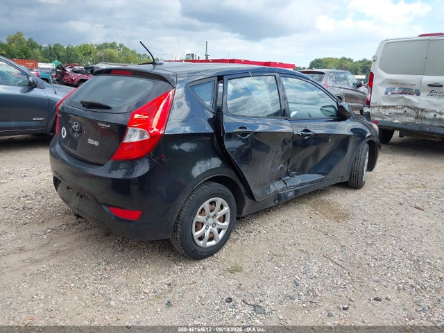 2013 Hyundai Accent Gs მანქანა იყიდება აუქციონზე, vin: KMHCT5AE9DU104430, აუქციონის ნომერი: 46164612