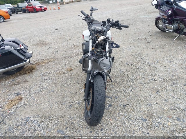 Yamaha XSR700 2019 JYARM21E6KA000885 Image 5
