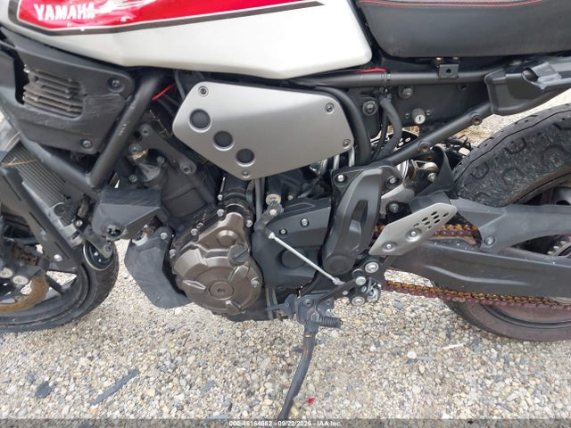Yamaha XSR700 2019 JYARM21E6KA000885 Image 9
