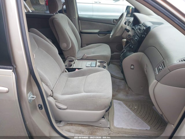 Продажа на аукционе авто 2005 Toyota Sienna Le, vin: 5TDZA23C95S241792, номер лота: 46164680