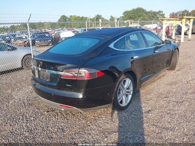 Продаж на аукціоні авто 2015 Tesla Model S 70d/85d/p85d, vin: 5YJSA1S23FF087462, номер лоту: 46164727