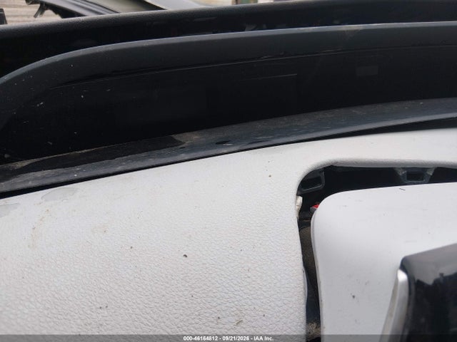 46164812 :رقم المزاد ، JTDKARFU2J3551955 vin ، 2018 Toyota Prius Three مزاد بيع