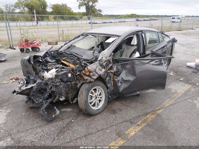 46164812 :رقم المزاد ، JTDKARFU2J3551955 vin ، 2018 Toyota Prius Three مزاد بيع