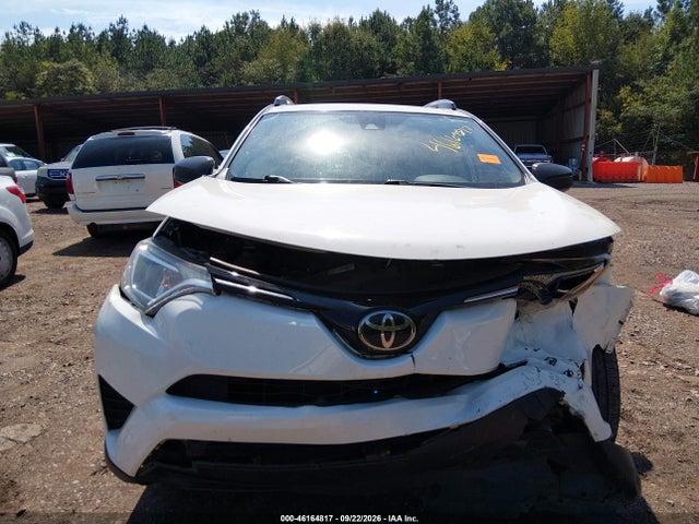 2017 Toyota Rav4 Le მანქანა იყიდება აუქციონზე, vin: JTMZFREV8HJ127518, აუქციონის ნომერი: 46164817