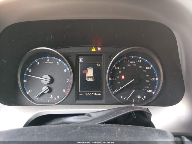 2017 Toyota Rav4 Le მანქანა იყიდება აუქციონზე, vin: JTMZFREV8HJ127518, აუქციონის ნომერი: 46164817