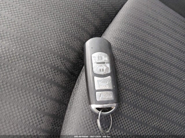2015 Mazda Mazda3 I Sport მანქანა იყიდება აუქციონზე, vin: 3MZBM1U7XFM144992, აუქციონის ნომერი: 46164848