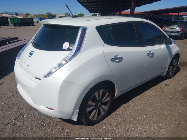 Nissan LEAF SV 2017 1N4BZ0CP9HC305388 Image 4