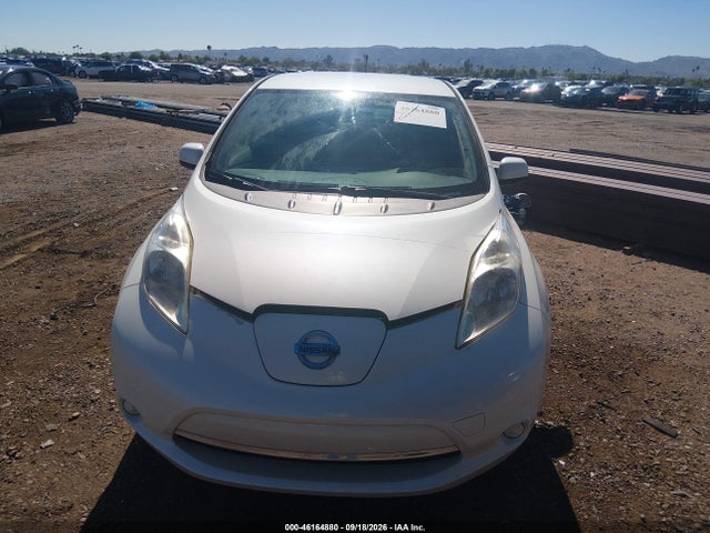 Nissan LEAF SV 2017 1N4BZ0CP9HC305388 Image 6