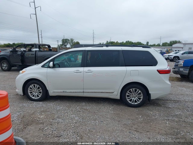 Продаж на аукціоні авто 2017 Toyota Sienna Xle 8 Passenger, vin: 5TDYZ3DC2HS824458, номер лоту: 46164920