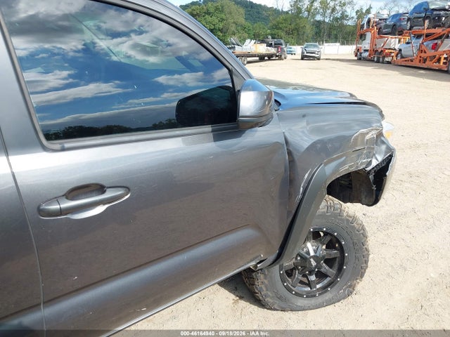 2017 Toyota Tacoma Sr V6 მანქანა იყიდება აუქციონზე, vin: 3TMCZ5AN7HM066158, აუქციონის ნომერი: 46164940