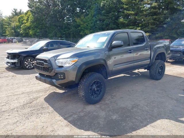 2017 Toyota Tacoma Sr V6 მანქანა იყიდება აუქციონზე, vin: 3TMCZ5AN7HM066158, აუქციონის ნომერი: 46164940