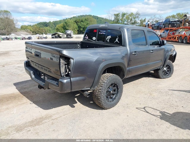 2017 Toyota Tacoma Sr V6 მანქანა იყიდება აუქციონზე, vin: 3TMCZ5AN7HM066158, აუქციონის ნომერი: 46164940
