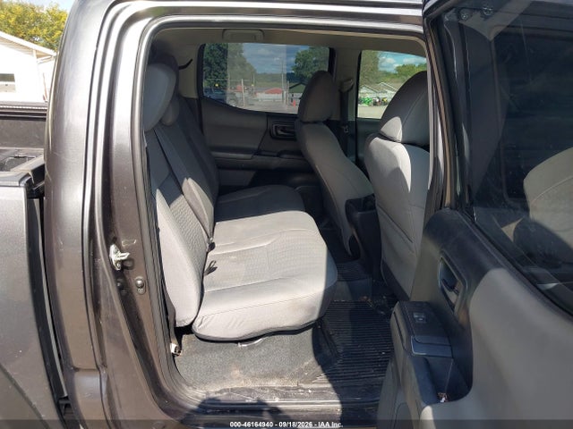 2017 Toyota Tacoma Sr V6 მანქანა იყიდება აუქციონზე, vin: 3TMCZ5AN7HM066158, აუქციონის ნომერი: 46164940