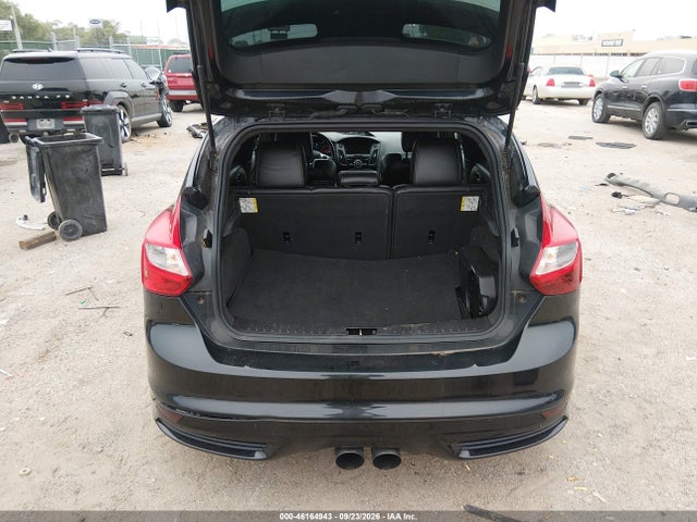 Ford FOCUS ST 2014 1FADP3L95EL461067 Image 17
