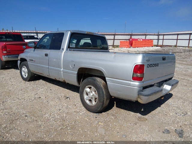 46164974 :رقم المزاد ، 1B7HC13ZX1J507283 vin ، 2001 Dodge Ram 1500 St مزاد بيع