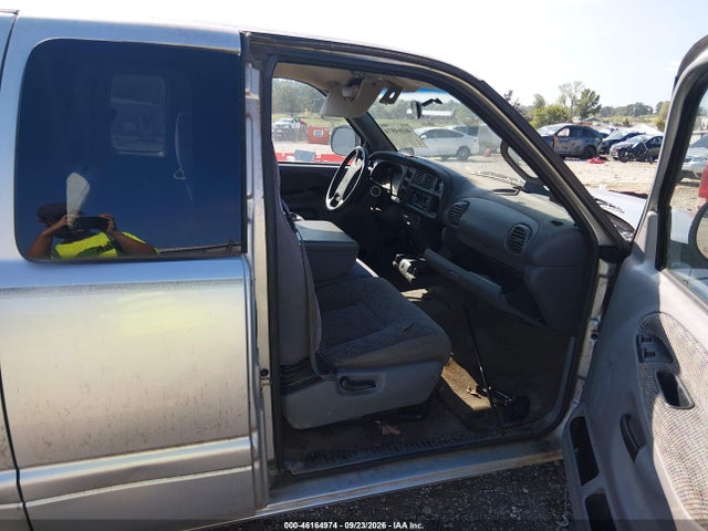 46164974 :رقم المزاد ، 1B7HC13ZX1J507283 vin ، 2001 Dodge Ram 1500 St مزاد بيع
