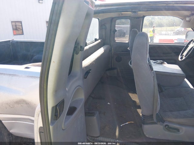 46164974 :رقم المزاد ، 1B7HC13ZX1J507283 vin ، 2001 Dodge Ram 1500 St مزاد بيع