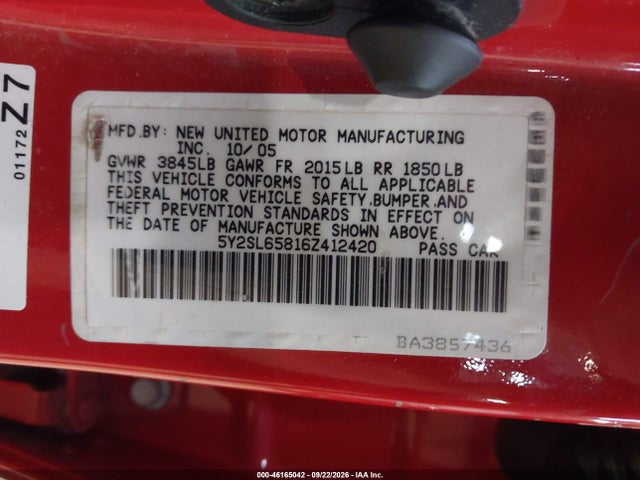 2006 Pontiac Vibe მანქანა იყიდება აუქციონზე, vin: 5Y2SL65816Z412420, აუქციონის ნომერი: 46165042