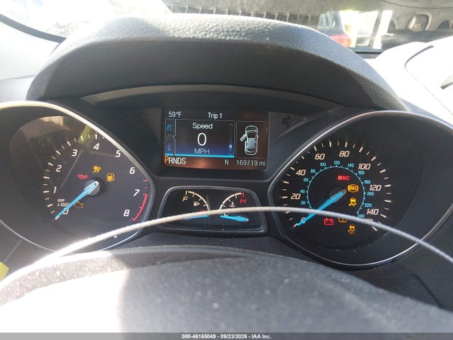 Продаж на аукціоні авто 2015 Ford Escape Se, vin: 1FMCU9GX9FUA65967, номер лоту: 46165049