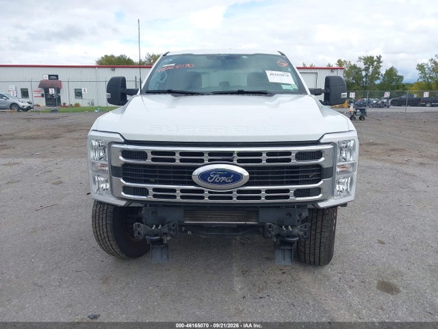 46165070 :رقم المزاد ، 1FT8W3BT8SED73335 vin ، 2025 Ford F-350 Xlt مزاد بيع
