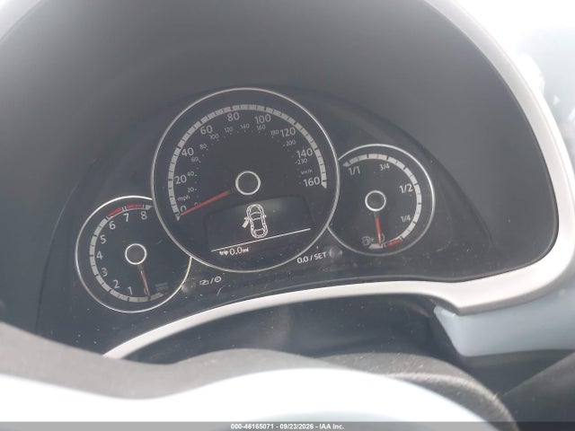 2013 Volkswagen Beetle 2.0t 60s Edition მანქანა იყიდება აუქციონზე, vin: 3VW7A7AT5DM801066, აუქციონის ნომერი: 46165071
