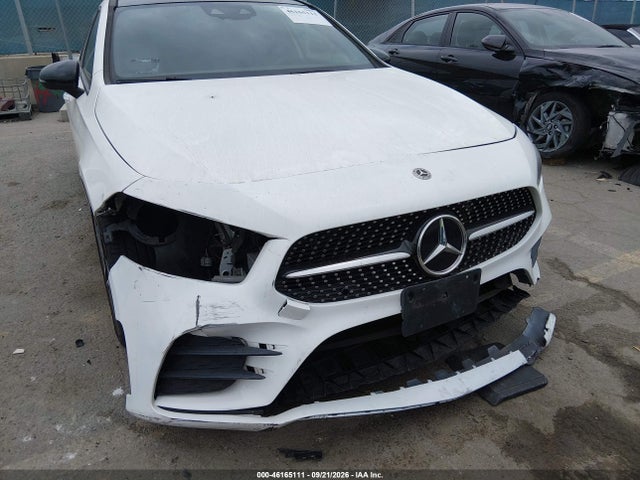 Mercedes-Benz A 220 2019 WDD3G4EB2KW005166 Image 6