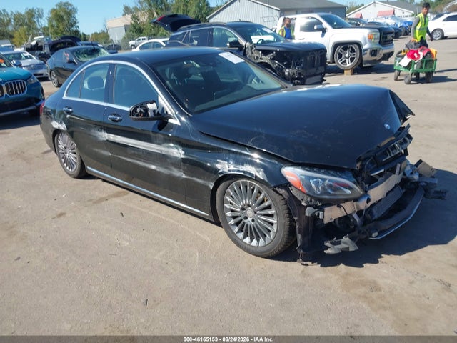 Aukcja sprzedaży 2015 Mercedes-benz C 300 Luxury 4matic, vin: 55SWF4KB3FU041620, numer aukcji: 46165153