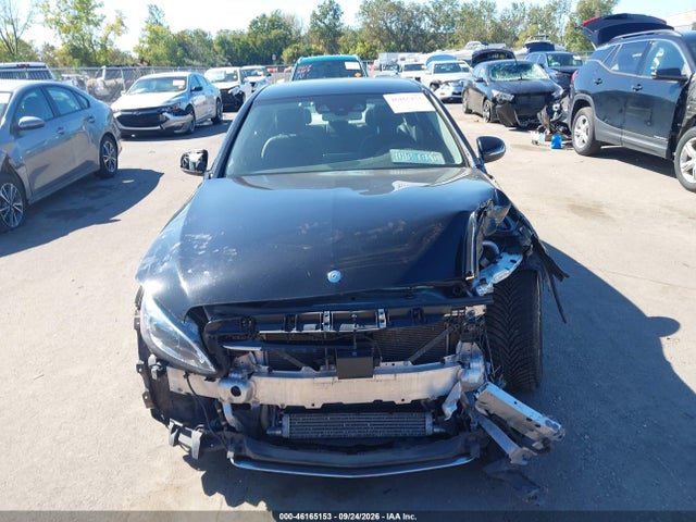 46165153 :رقم المزاد ، 55SWF4KB3FU041620 vin ، 2015 Mercedes-benz C 300 Luxury 4matic مزاد بيع