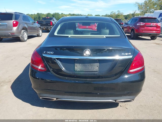 46165153 :رقم المزاد ، 55SWF4KB3FU041620 vin ، 2015 Mercedes-benz C 300 Luxury 4matic مزاد بيع