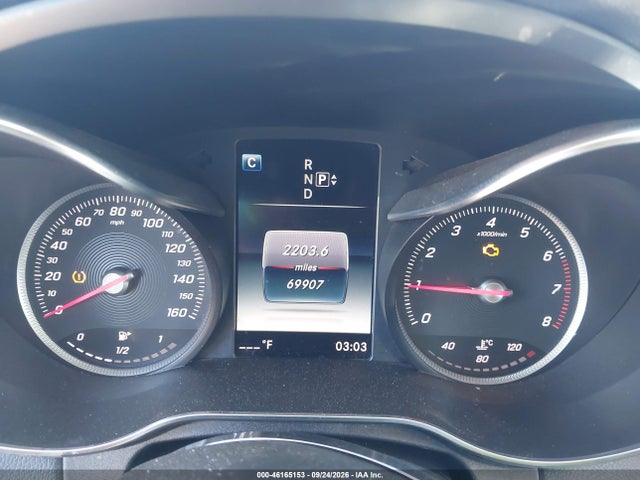 46165153 :رقم المزاد ، 55SWF4KB3FU041620 vin ، 2015 Mercedes-benz C 300 Luxury 4matic مزاد بيع