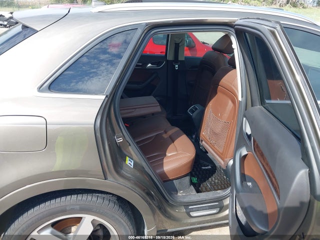 WA1GFCFS8FR005789 Audi Q3 2.0t Premium Plus