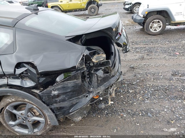 Продажа на аукционе авто 2025 Kia K4 Lxs, vin: 3KPFT4DE6SE135380, номер лота: 46165253