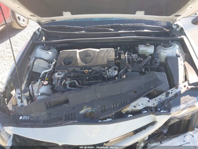 Продажа на аукционе авто 2022 Toyota Camry Xse Hybrid, vin: 4T1K31AK4NU043144, номер лота: 46165261