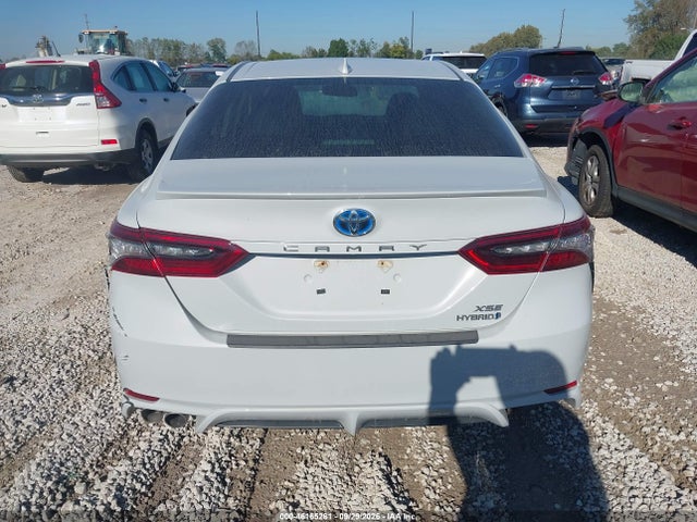 Продажа на аукционе авто 2022 Toyota Camry Xse Hybrid, vin: 4T1K31AK4NU043144, номер лота: 46165261