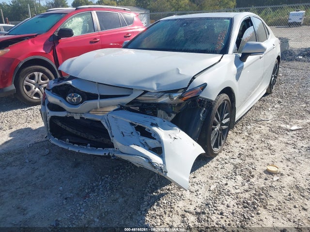 Продажа на аукционе авто 2022 Toyota Camry Xse Hybrid, vin: 4T1K31AK4NU043144, номер лота: 46165261