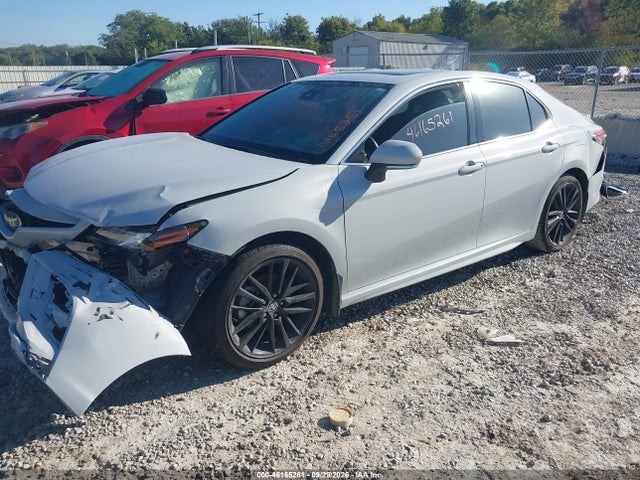 Продажа на аукционе авто 2022 Toyota Camry Xse Hybrid, vin: 4T1K31AK4NU043144, номер лота: 46165261