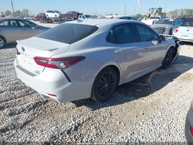 Продажа на аукционе авто 2022 Toyota Camry Xse Hybrid, vin: 4T1K31AK4NU043144, номер лота: 46165261