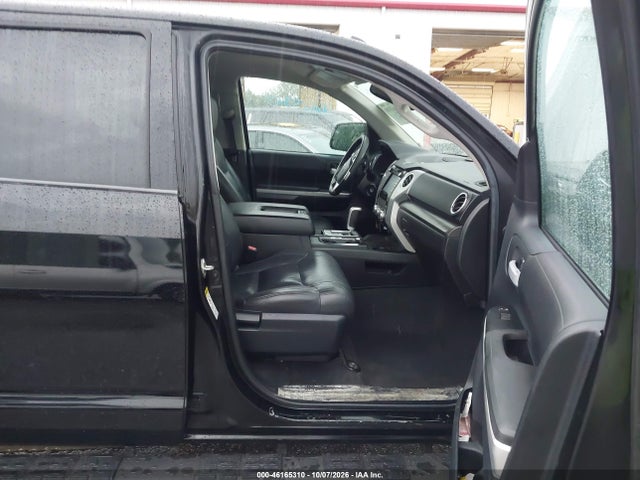 Продажа на аукционе авто 2015 Toyota Tundra Sr5 5.7l V8, vin: 5TFEY5F13FX184555, номер лота: 46165310