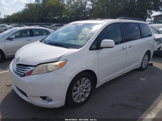 46165334 :رقم المزاد ، 5TDYK3DC6BS116550 vin ، 2011 Toyota Sienna Ltd مزاد بيع